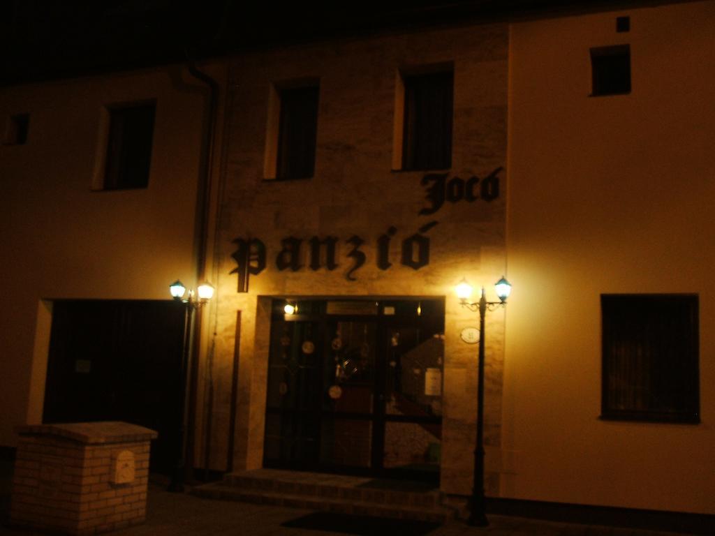 Jocó Panzió Hotel Nyiregyhaza Ngoại thất bức ảnh